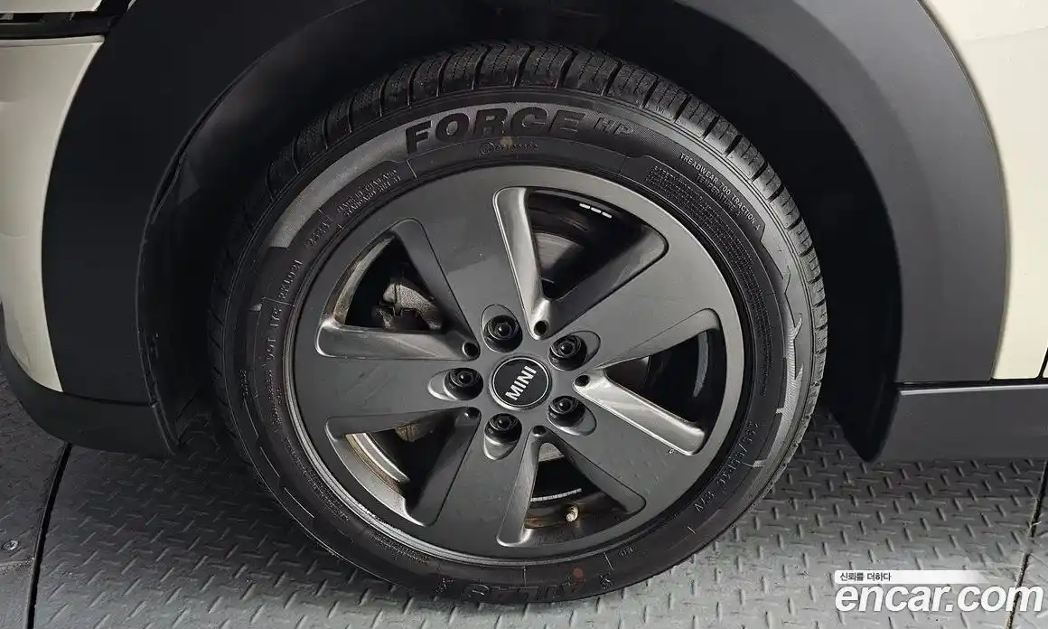 Mini Cooper 2022 1.5 Автомат в Москве № 167120, фото 6