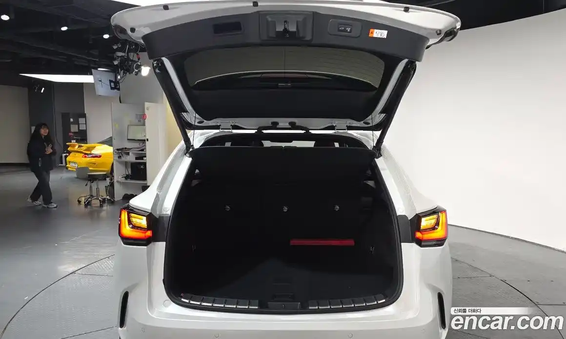 Lexus NX 2025 2.5 Автомат в Москве № 168040, фото 13