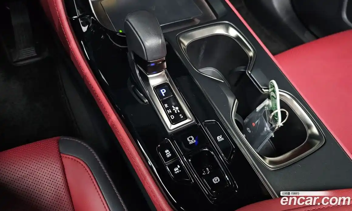 Lexus NX 2025 2.5 Автомат в Москве № 168040, фото 3