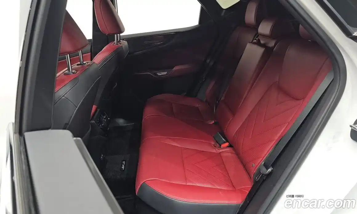 Lexus NX 2025 2.5 Автомат в Москве № 168040, фото 4