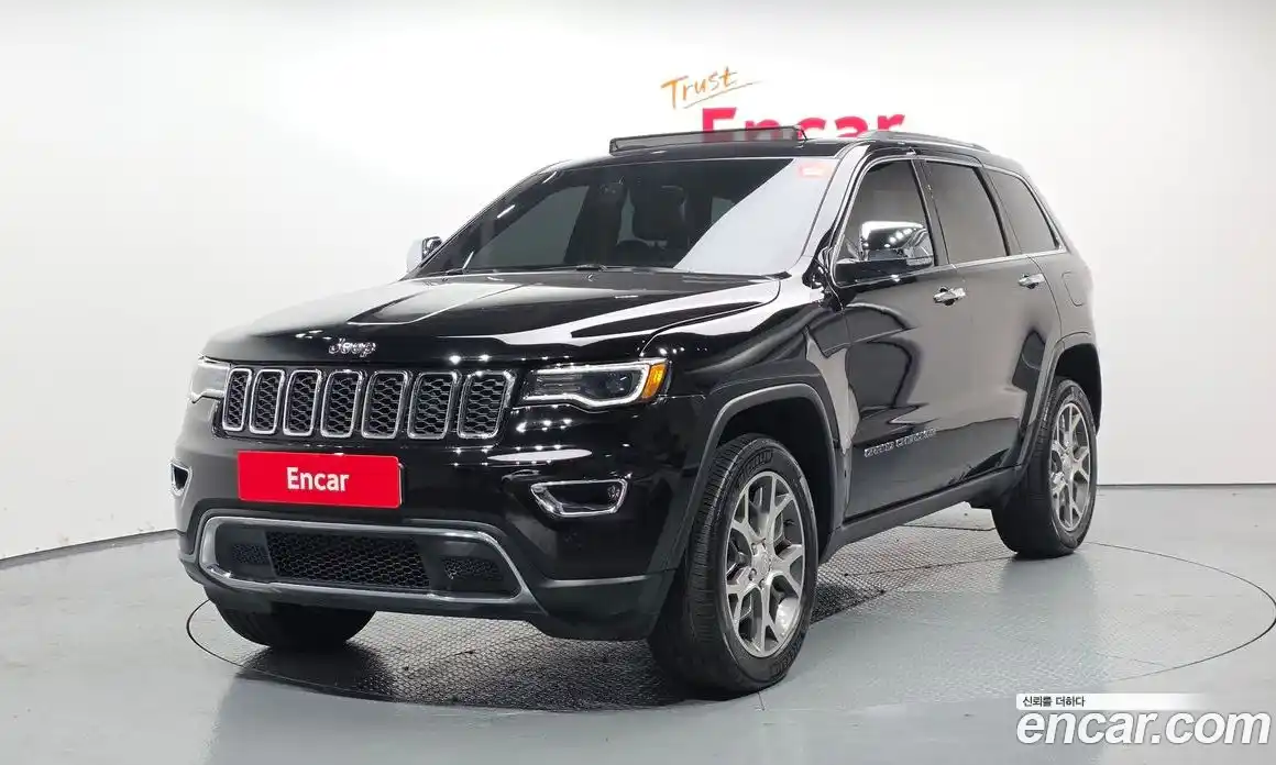 Jeep Cherokee 2019 3.6 Автомат в Москве № 169651, фото 12