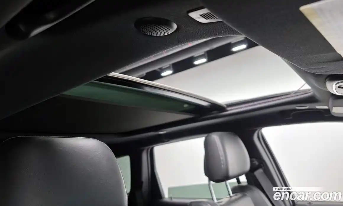 Jeep Cherokee 2019 3.6 Автомат в Москве № 169651, фото 14