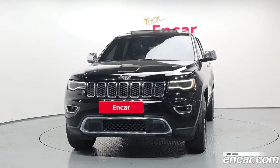 Jeep Cherokee 2019 3.6 Автомат в Москве № 169651, фото 15