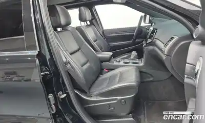 Jeep Cherokee 2019 3.6 Автомат в Москве № 169651, миниатюра 5