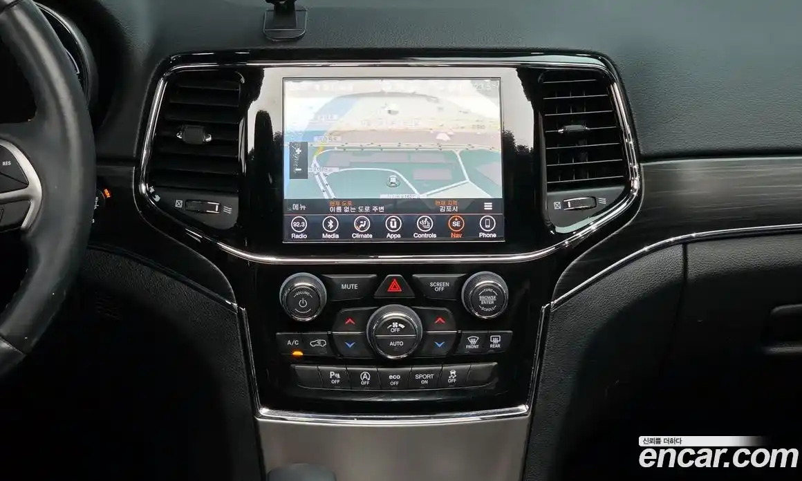 Jeep Cherokee 2019 3.6 Автомат в Москве № 169651, фото 7