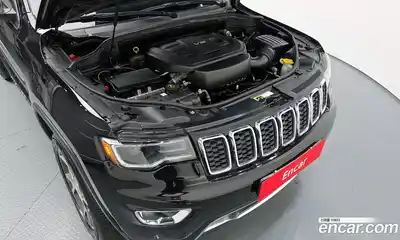 Jeep Cherokee 2019 3.6 Автомат в Москве № 169651, миниатюра 9