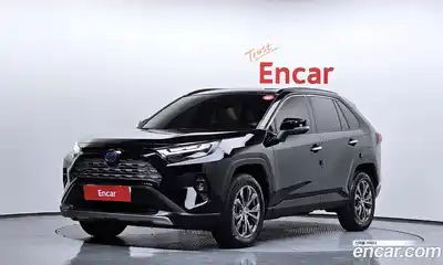 Toyota RAV4 2023 2.5 Автомат в Москве № 170162, миниатюра 5