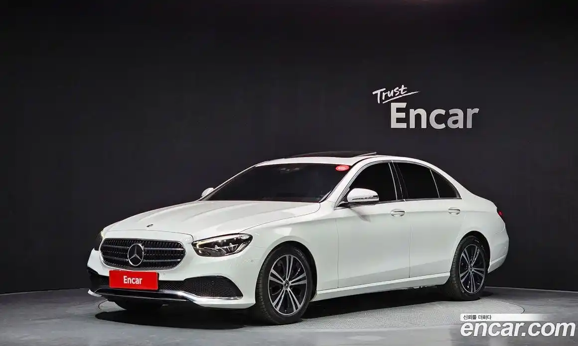 Mercedes-Benz E-Class 2021 2.0 Автомат в Москве № 178130, фото 12