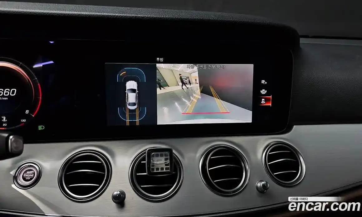 Mercedes-Benz E-Class 2021 2.0 Автомат в Москве № 178130, фото 15