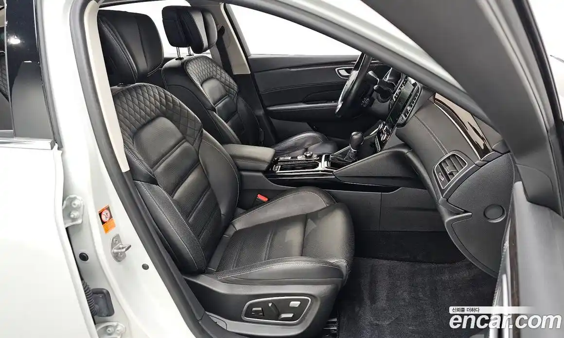 Renault SM6 2017 2.0 Автомат в Москве № 180016, фото 14