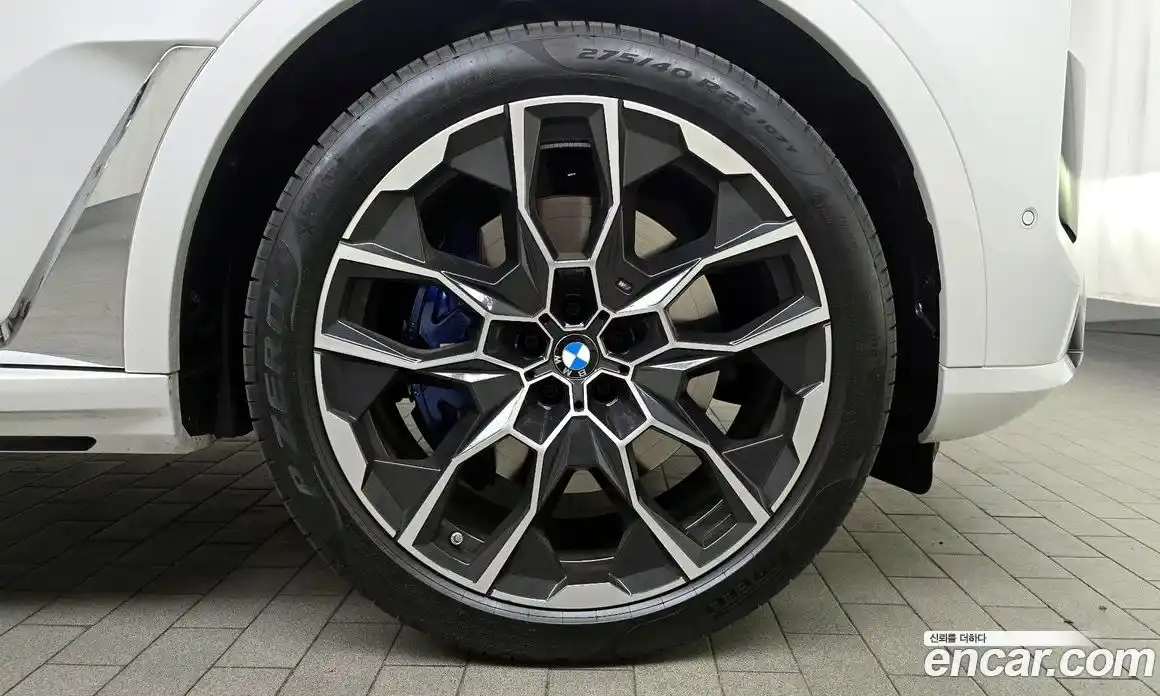 BMW X7 2025 3.0 Автомат в Москве № 187076, фото 1