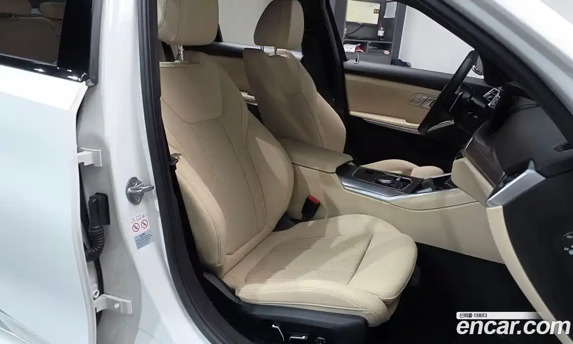 BMW 3-Series 2024 2.0 Автомат в Москве № 187493, фото 16