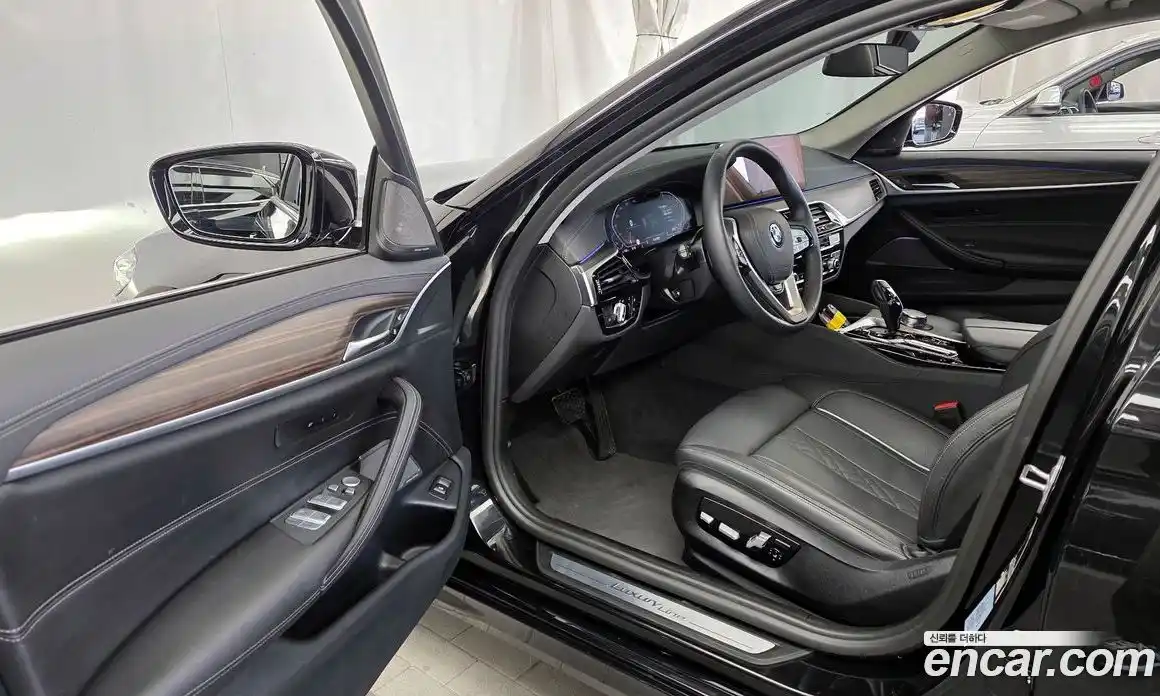 BMW 5-Series 2023 2.0 Автомат в Москве № 187593, фото 13