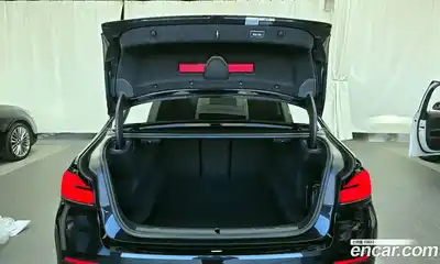 BMW 5-Series 2023 2.0 Автомат в Москве № 187593, миниатюра 4