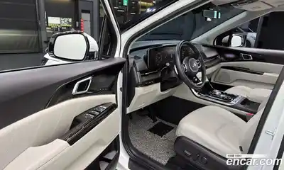 Kia Canival 2021 2.2 Автомат в Москве № 19031, миниатюра 11