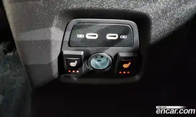 Audi Q4 e-tron 2022 0.2 Автомат в Москве № 191330, миниатюра 11