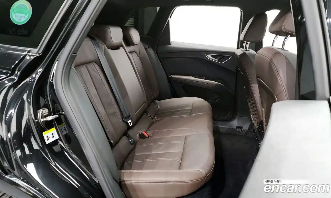 Audi Q4 e-tron 2022 0.2 Автомат в Москве № 191330, фото 6