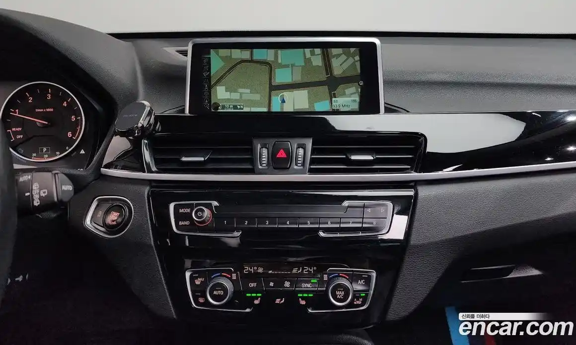 BMW X1 2017 2.0 Автомат в Москве № 193003, фото 15