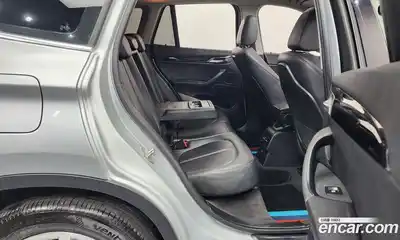 BMW X1 2017 2.0 Автомат в Москве № 193003, миниатюра 5