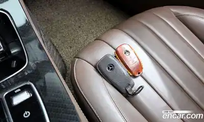 Mercedes-Benz E-Class 2019 1.9 Автомат в Москве № 194967, миниатюра 2