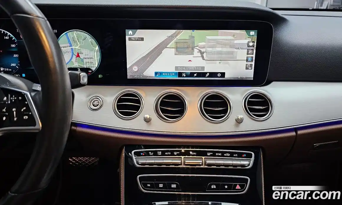 Mercedes-Benz E-Class 2021 2.0 Автомат в Москве № 195590, фото 15