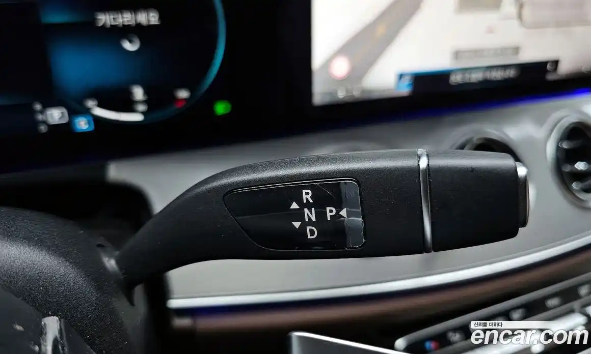 Mercedes-Benz E-Class 2021 2.0 Автомат в Москве № 195590, фото 18