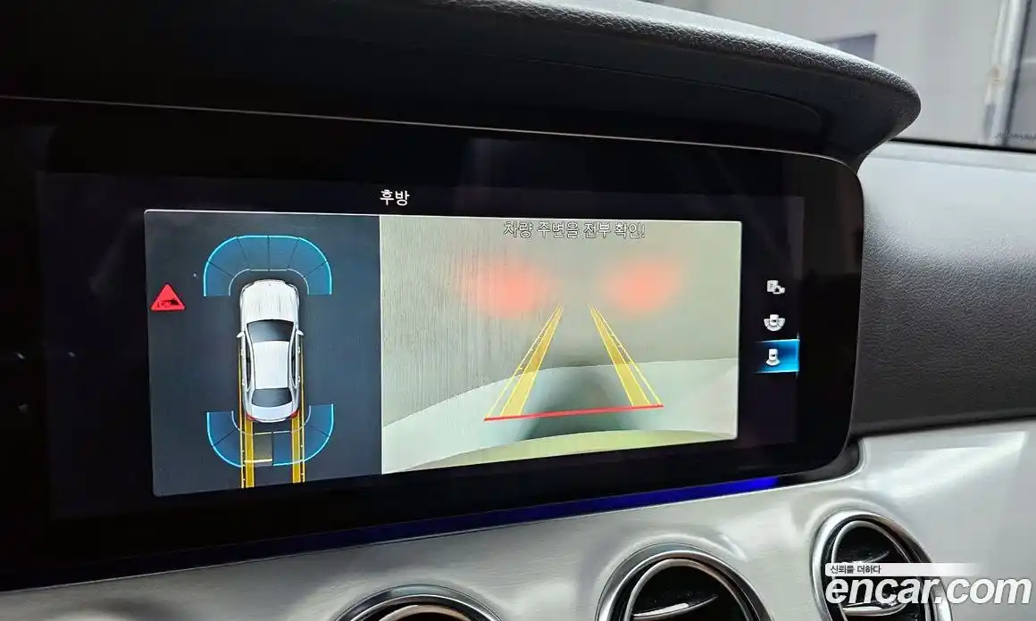 Mercedes-Benz E-Class 2021 2.0 Автомат в Москве № 195590, фото 3