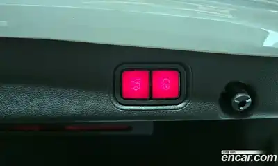 Mercedes-Benz E-Class 2021 2.0 Автомат в Москве № 195590, миниатюра 6