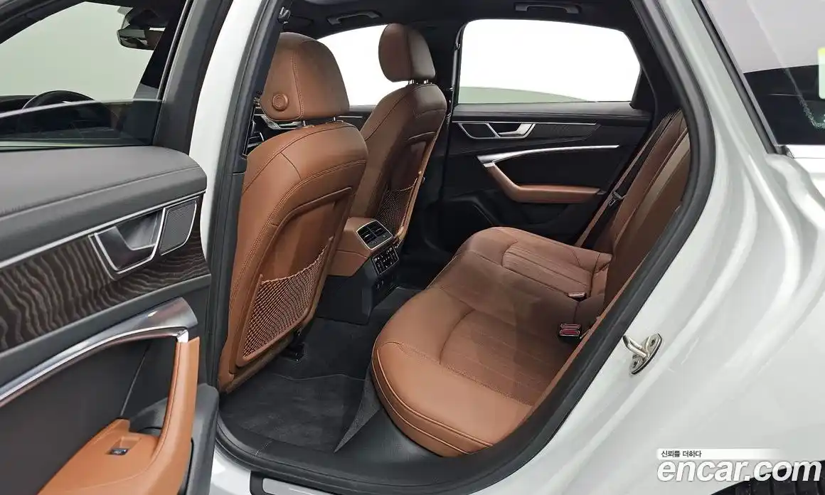 Audi A6 2021 2.0 Автомат в Москве № 195906, фото 18