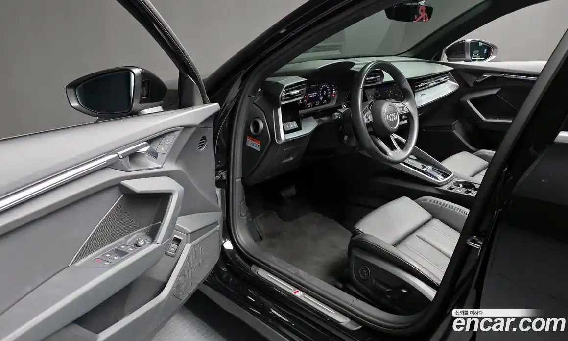 Audi A3 2023 2.0 Автомат в Москве № 196052, фото 9