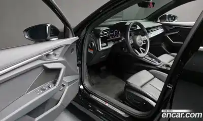 Audi A3 2023 2.0 Автомат в Москве № 196052, миниатюра 9