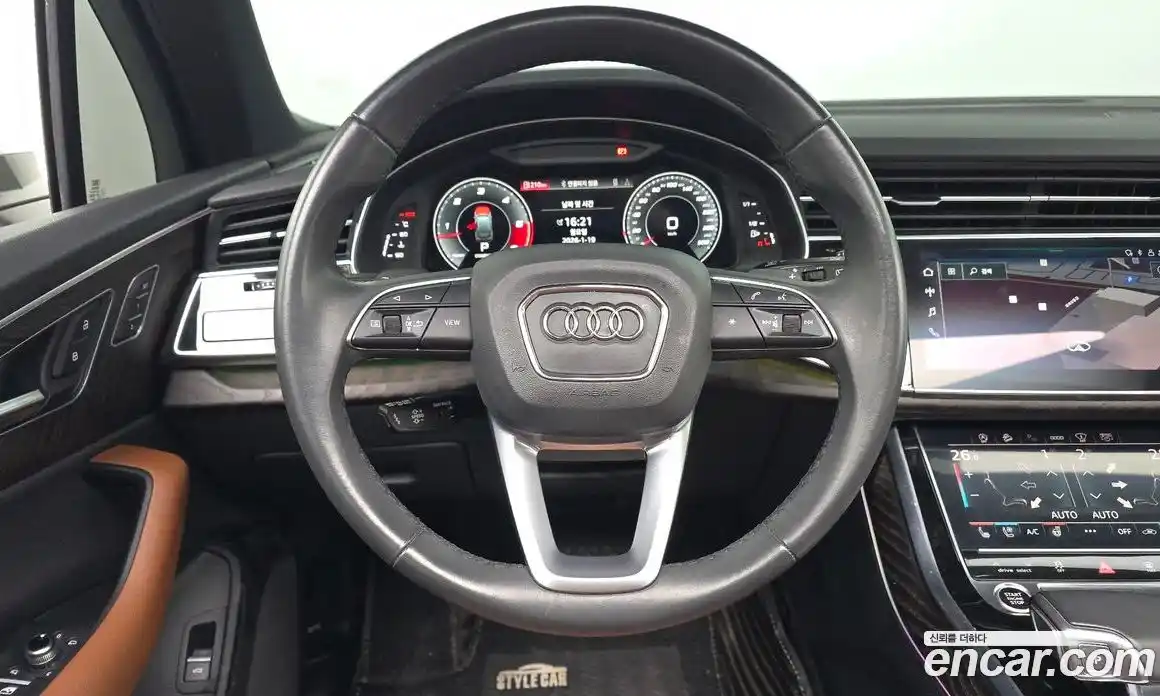 Audi Q7 2021 3.0 Автомат в Москве № 196559, фото 13