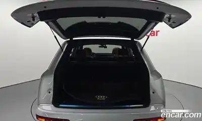 Audi Q7 2021 3.0 Автомат в Москве № 196559, миниатюра 10