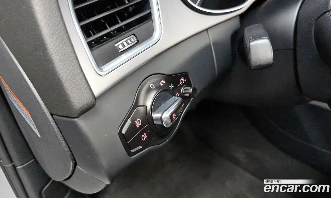 Audi A4 2013 2.0 Автомат в Москве № 196654, фото 5