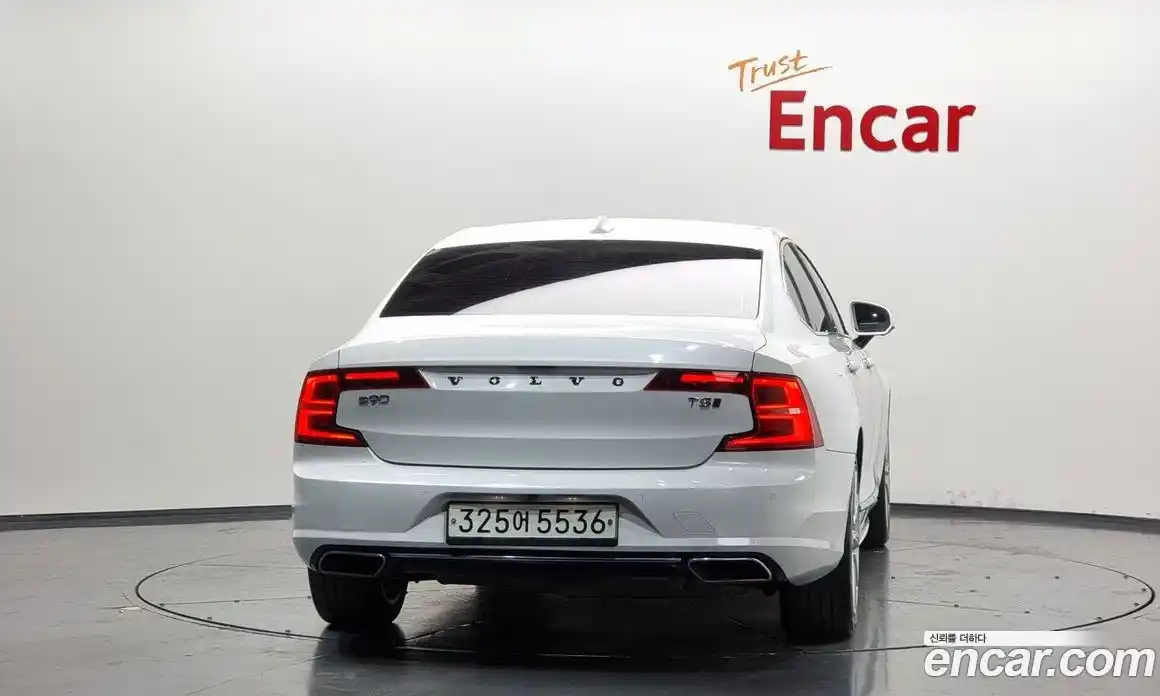 Volvo S90 2020 2.0 Автомат в Москве № 197104, фото 13