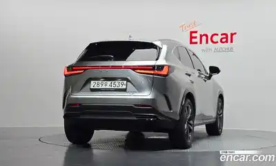 Lexus NX 2023 2.5 Автомат в Москве № 198718, миниатюра 2