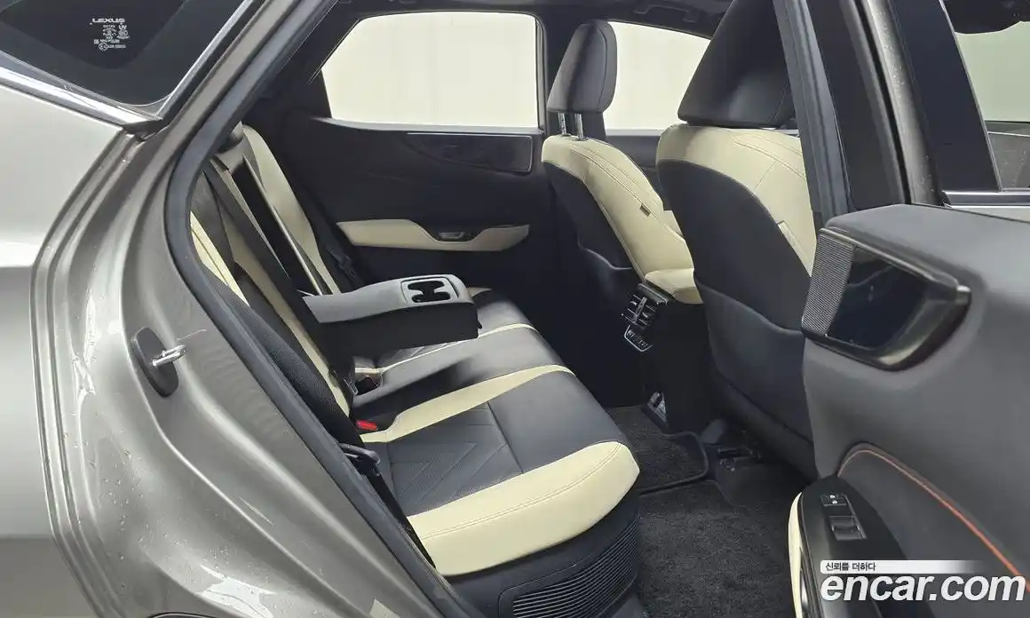 Lexus NX 2023 2.5 Автомат в Москве № 198718, фото 4