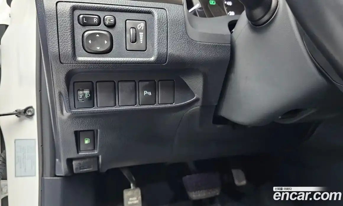 Lexus CT200h 2017 1.8 Автомат в Москве № 198784, фото 8