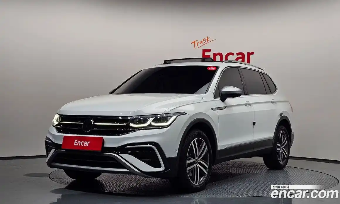 Volkswagen Tiguan 2024 2.0 Автомат в Москве № 198999, фото 20