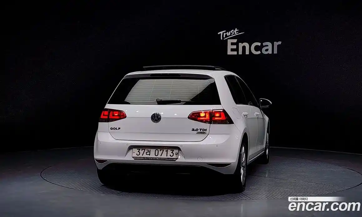 Volkswagen Golf 2016 2.0 Автомат в Москве № 199169, фото 7