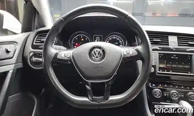 Volkswagen Golf 2016 2.0 Автомат в Москве № 199169, миниатюра 9