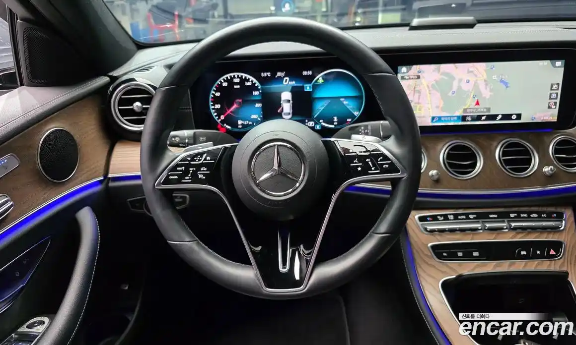 Mercedes-Benz E-Class 2021 2.0 Автомат в Москве № 205495, фото 13