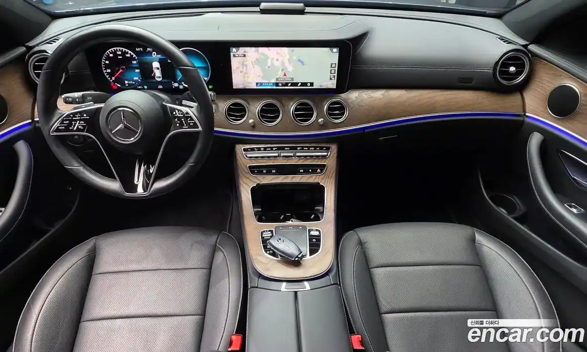 Mercedes-Benz E-Class 2021 2.0 Автомат в Москве № 205495, фото 17