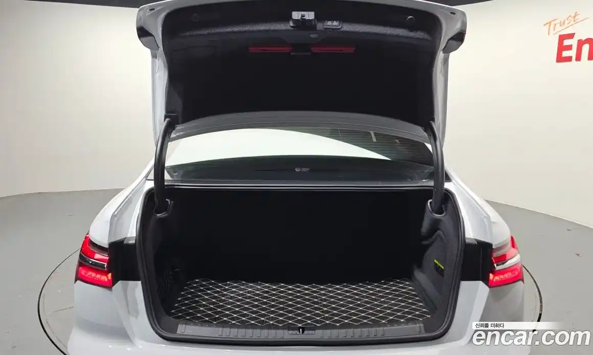 Audi A6 2023 2.0 Автомат в Москве № 207171, фото 17