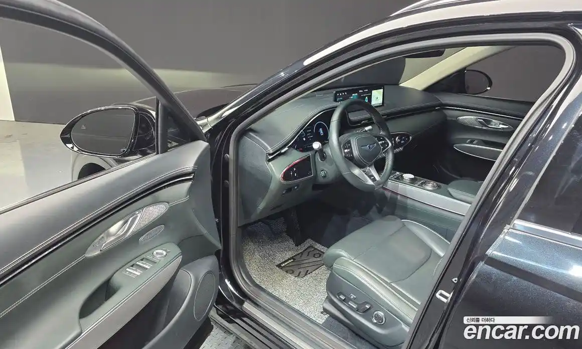 Genesis GV70 2022 0.1 Автомат в Москве № 207206, фото 15