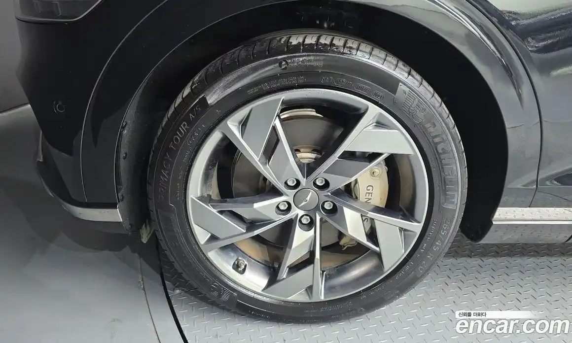 Genesis GV70 2022 0.1 Автомат в Москве № 207206, фото 18