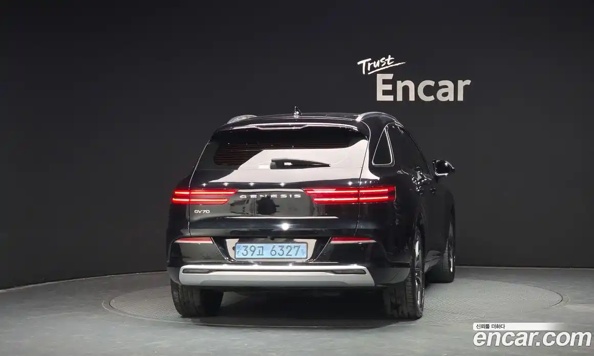 Genesis GV70 2022 0.1 Автомат в Москве № 207206, фото 3