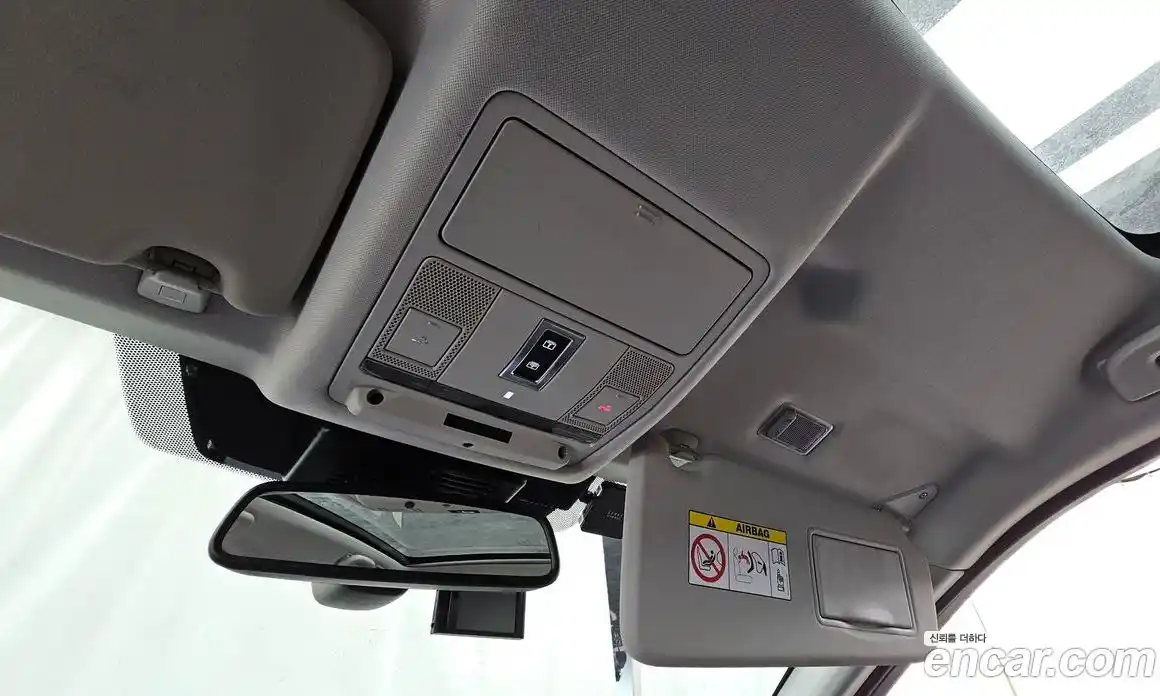 Land Rover Discovery Sport 2018 2.0 Автомат в Москве № 210491, фото 18