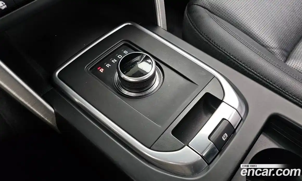 Land Rover Discovery Sport 2018 2.0 Автомат в Москве № 210491, фото 6