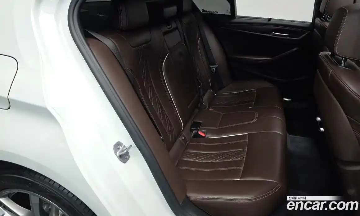 BMW 5-Series 2018 2.0 Автомат в Москве № 211580, фото 16